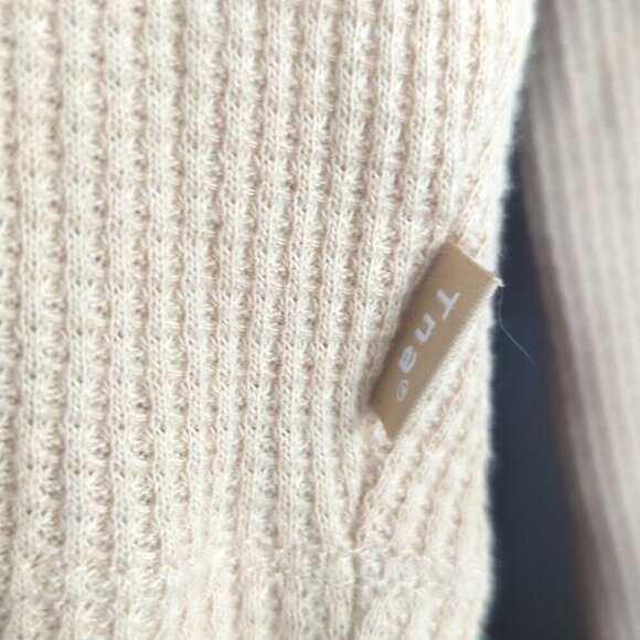 Aritzia Tna Tan Waffle Knit Ribbed Fitted Long Sleeve Crop Bodysuit-2XS Like New - Picture 4 of 4